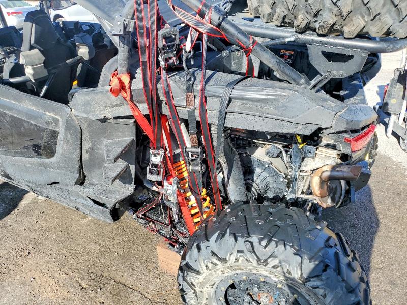 51529406 :رقم المزاد ، 3NSNMF999RF300843 vin ، 2024 Polaris Rzr مزاد بيع