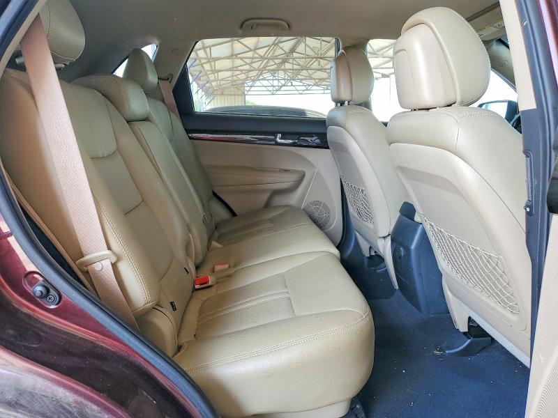 48665186 :رقم المزاد ، 5XYKT3A63DG359928 vin ، 2013 Kia Sorento مزاد بيع
