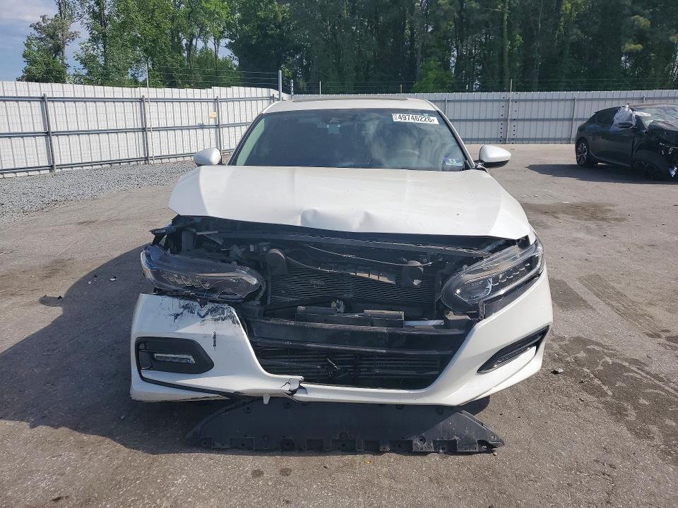 49746226 :رقم المزاد ، 1HGCV1F40KA096029 vin ، 2019 Honda Accord مزاد بيع
