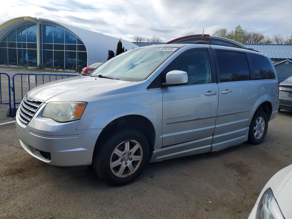 50262036 :رقم المزاد ، 2A8HR54119R654042 vin ، 2009 Chrysler Town & Country مزاد بيع