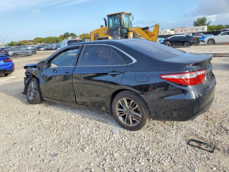 48528436 :رقم المزاد ، 4T1BF1FK3GU208538 vin ، 2016 Toyota Camry مزاد بيع
