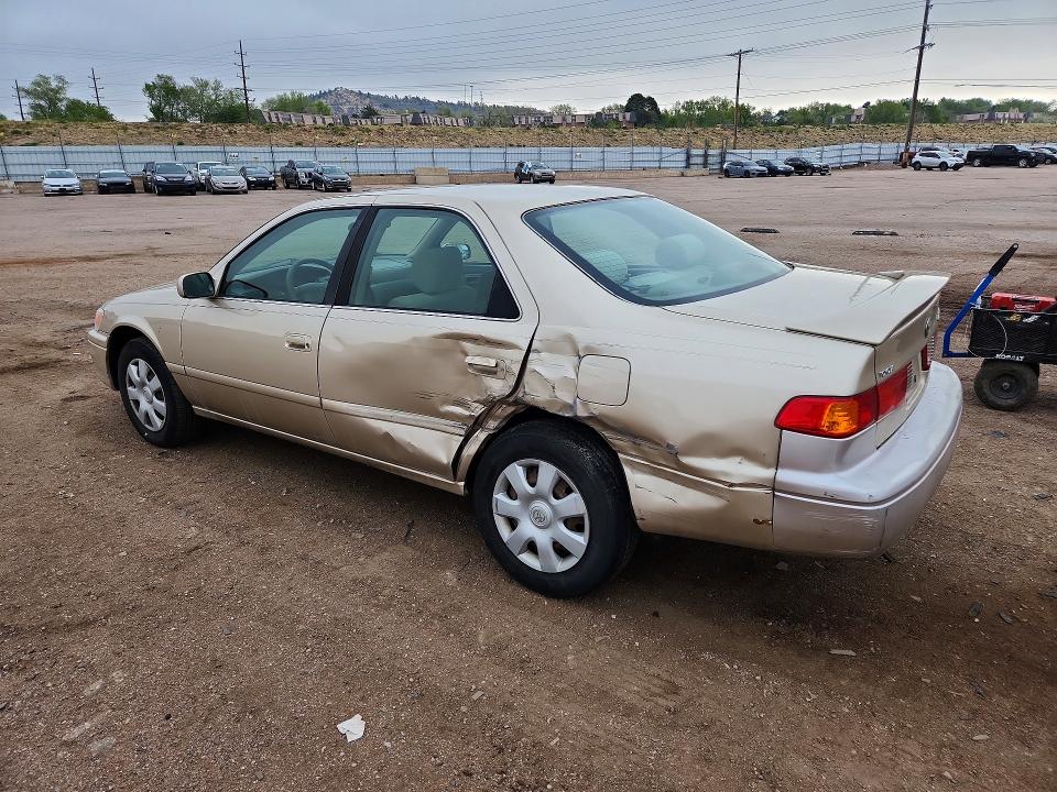2001 Toyota Camry მანქანა იყიდება აუქციონზე, vin: JT2BG22KX10570564, აუქციონის ნომერი: 50941196