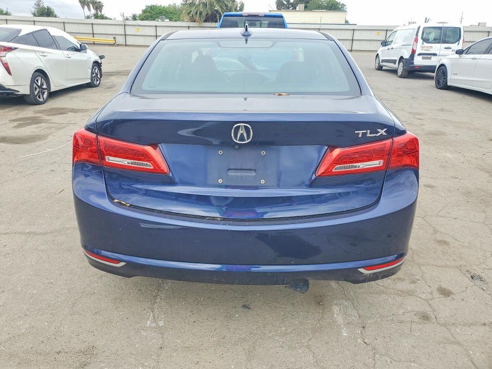 48191716 :رقم المزاد ، 19UUB1F37JA006927 vin ، 2018 Acura Tlx مزاد بيع