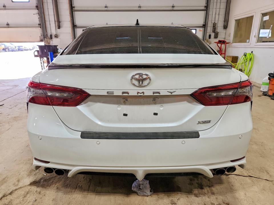2024 Toyota Camry მანქანა იყიდება აუქციონზე, vin: 4T1K61AK7RU189163, აუქციონის ნომერი: 49298126