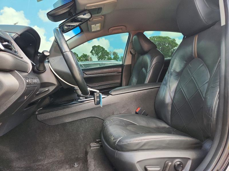 Продажа на аукционе авто 2018 Toyota Camry, vin: 4T1B11HKXJU111694, номер лота: 51433486