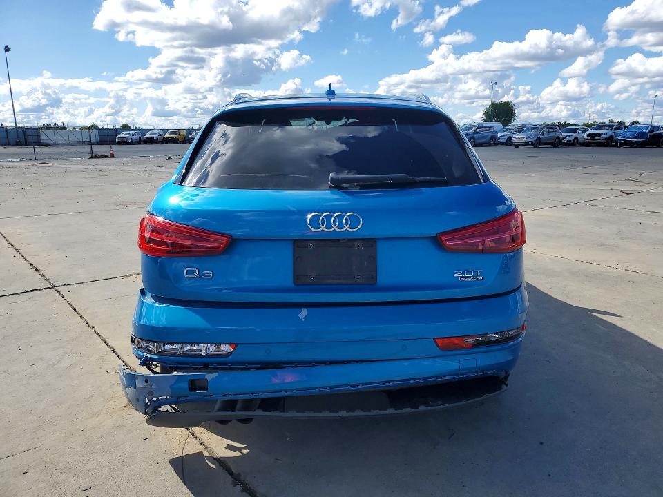 50920666 :رقم المزاد ، WA1JCCFS1HR008714 vin ، 2017 Audi Q3 مزاد بيع