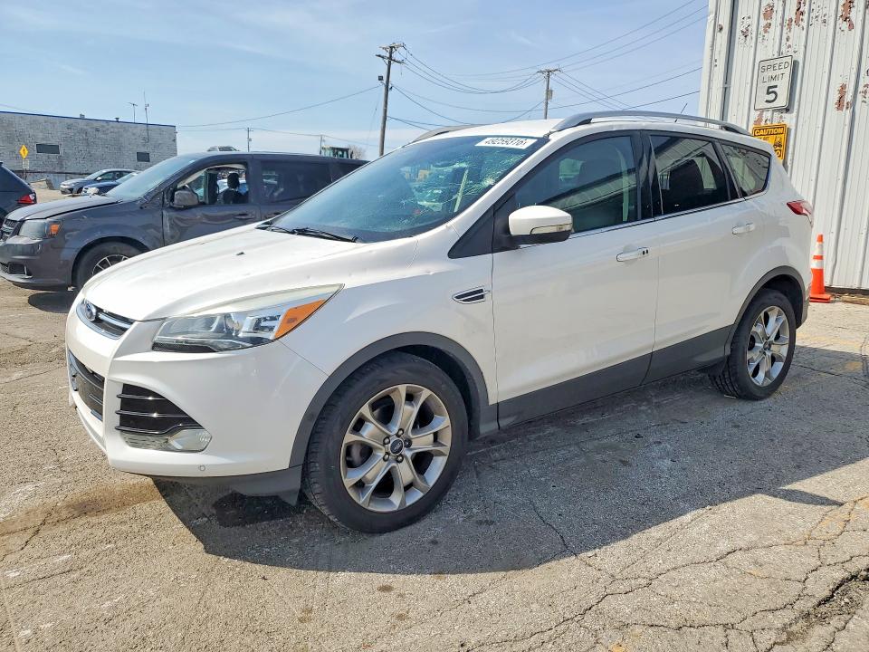 49259316 :رقم المزاد ، 1FMCU0JX4FUC23779 vin ، 2015 Ford Escape مزاد بيع