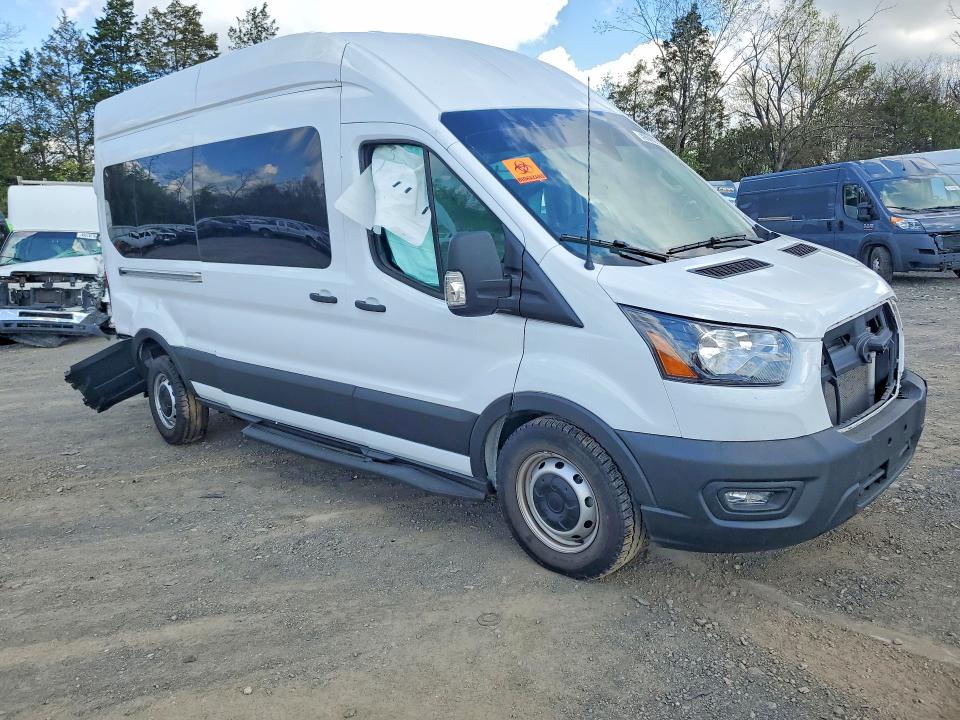 2025 Ford Transit მანქანა იყიდება აუქციონზე, vin: 1FBAX2XG9SKB15870, აუქციონის ნომერი: 49646036