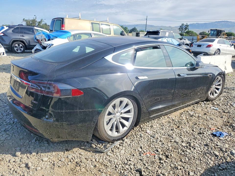 2018 Tesla Model S მანქანა იყიდება აუქციონზე, vin: 5YJSA1E24JF249099, აუქციონის ნომერი: 48878226