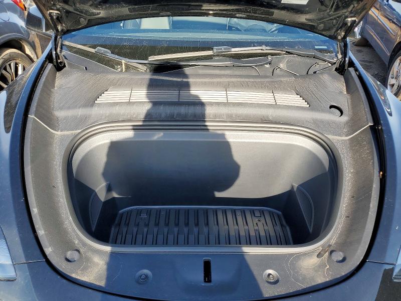 Продаж на аукціоні авто 2023 Tesla Model Y, vin: 7SAYGDEE7PF851088, номер лоту: 49799136