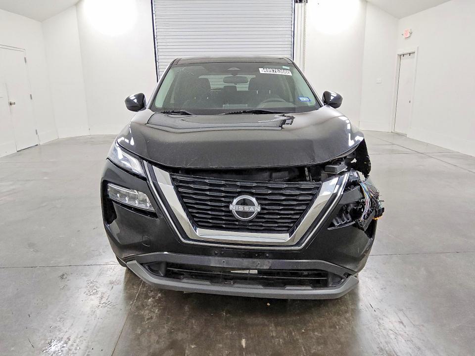 49976366 :رقم المزاد ، 5N1BT3BA0PC791142 vin ، 2023 Nissan Rogue مزاد بيع