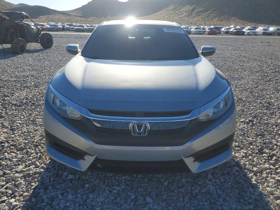 Продаж на аукціоні авто 2018 Honda Civic, vin: 19XFC2F51JE012392, номер лоту: 48765236