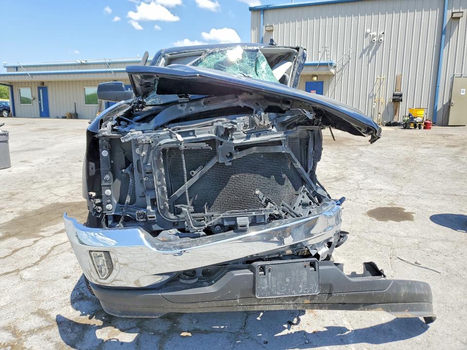 Продаж на аукціоні авто 2017 Chevrolet Silverado, vin: 1GCVKREC2HZ369389, номер лоту: 50074346