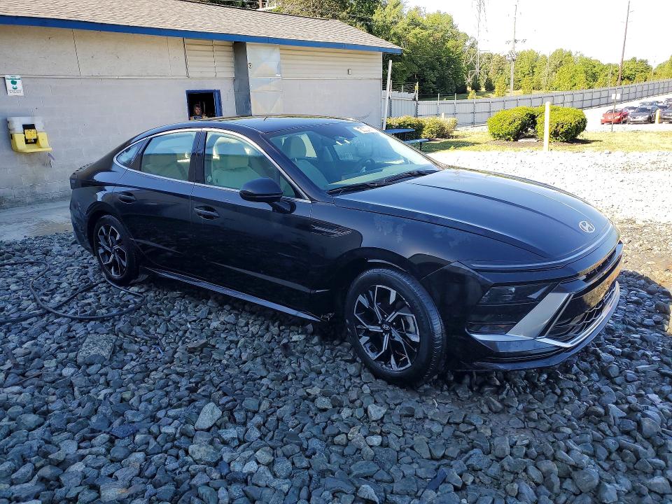 2025 Hyundai Sonata მანქანა იყიდება აუქციონზე, vin: KMHL64JA4SA468123, აუქციონის ნომერი: 51444926
