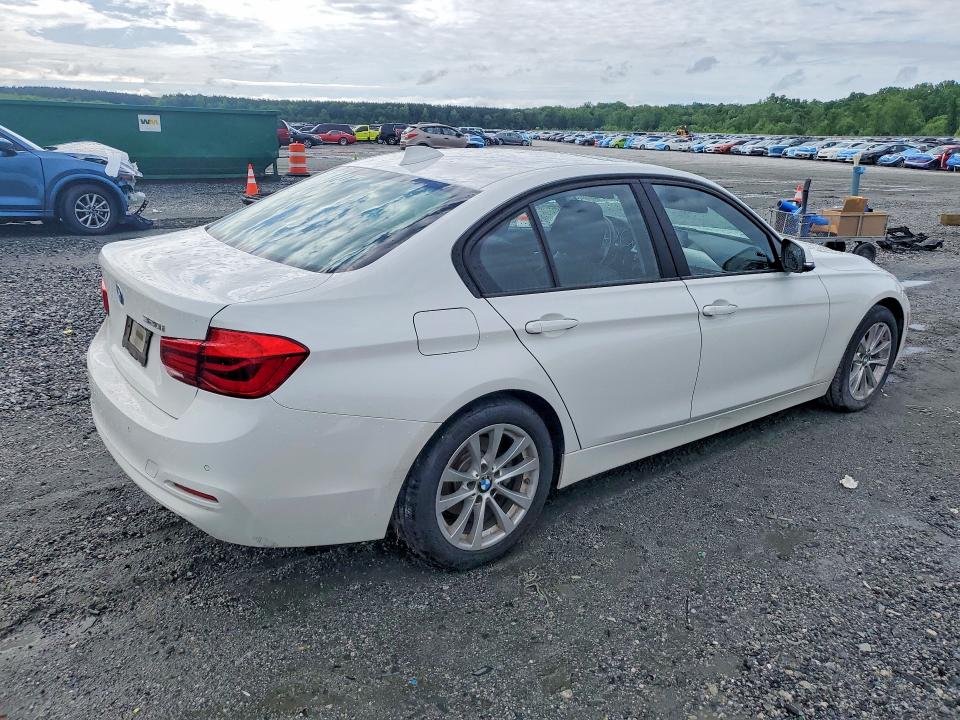 Aukcja sprzedaży 2017 Bmw 320, vin: WBA8E1G30HNU18239, numer aukcji: 51831716
