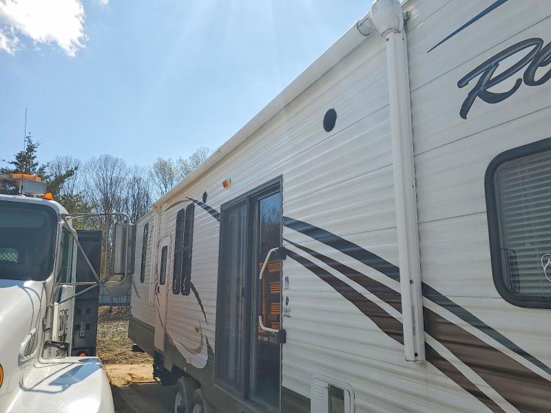 Продажа на аукционе авто 2013 Keystone Rv Trailers, vin: 4YDT39B25D7260444, номер лота: 48624726