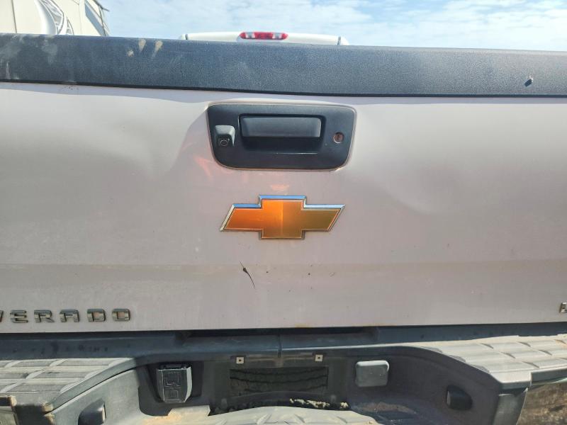 49130876 :رقم المزاد ، 1GC7K1B6XAF103893 vin ، 2010 Chevrolet Silverado مزاد بيع