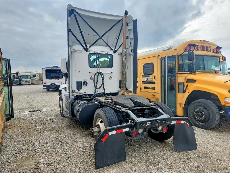 Продажа на аукционе авто 2020 Peterbilt 579, vin: 1XPBA48X0LD685868, номер лота: 50607636