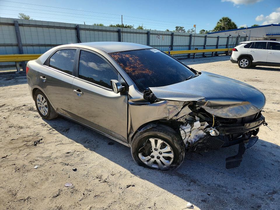 2010 Kia Forte მანქანა იყიდება აუქციონზე, vin: KNAFU4A27A5865247, აუქციონის ნომერი: 51464786