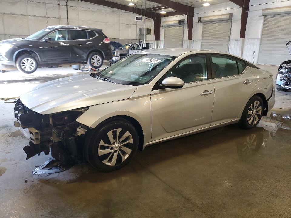 2019 Nissan Altima მანქანა იყიდება აუქციონზე, vin: 1N4BL4BV1KN324215, აუქციონის ნომერი: 48934086