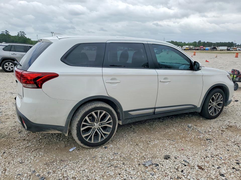 Продажа на аукционе авто 2018 Mitsubishi Outlander, vin: JA4AD3A38JZ006235, номер лота: 49761746