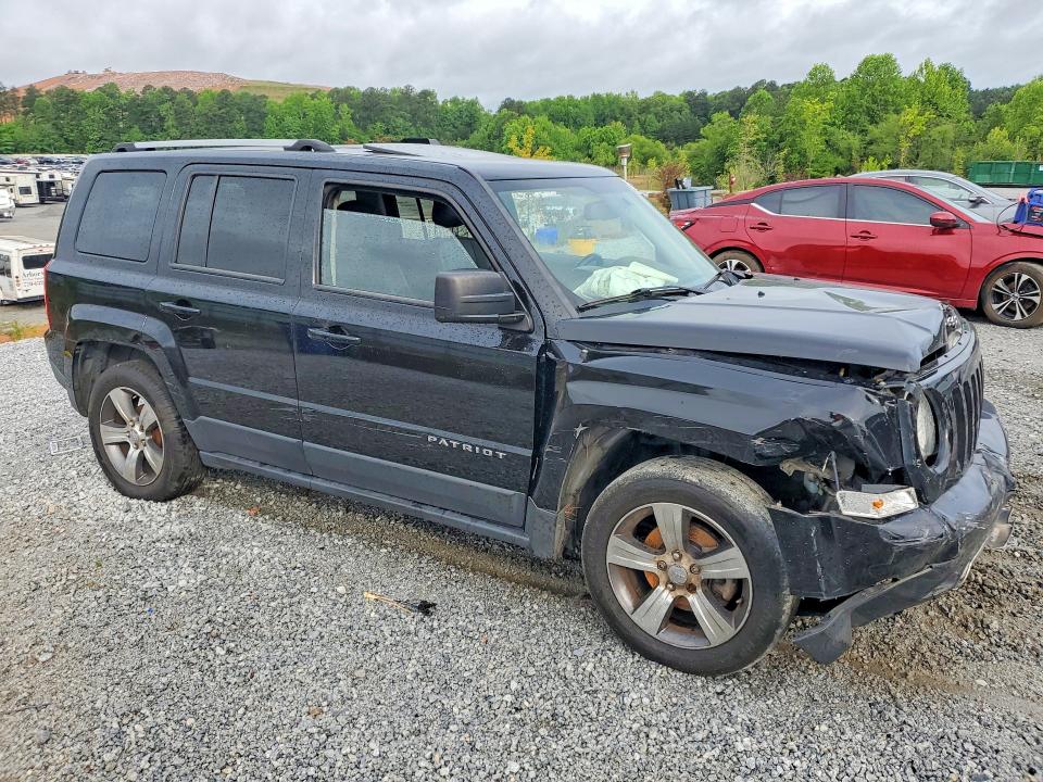 50989786 :رقم المزاد ، 1C4NJPFA6HD211817 vin ، 2017 Jeep Patriot مزاد بيع