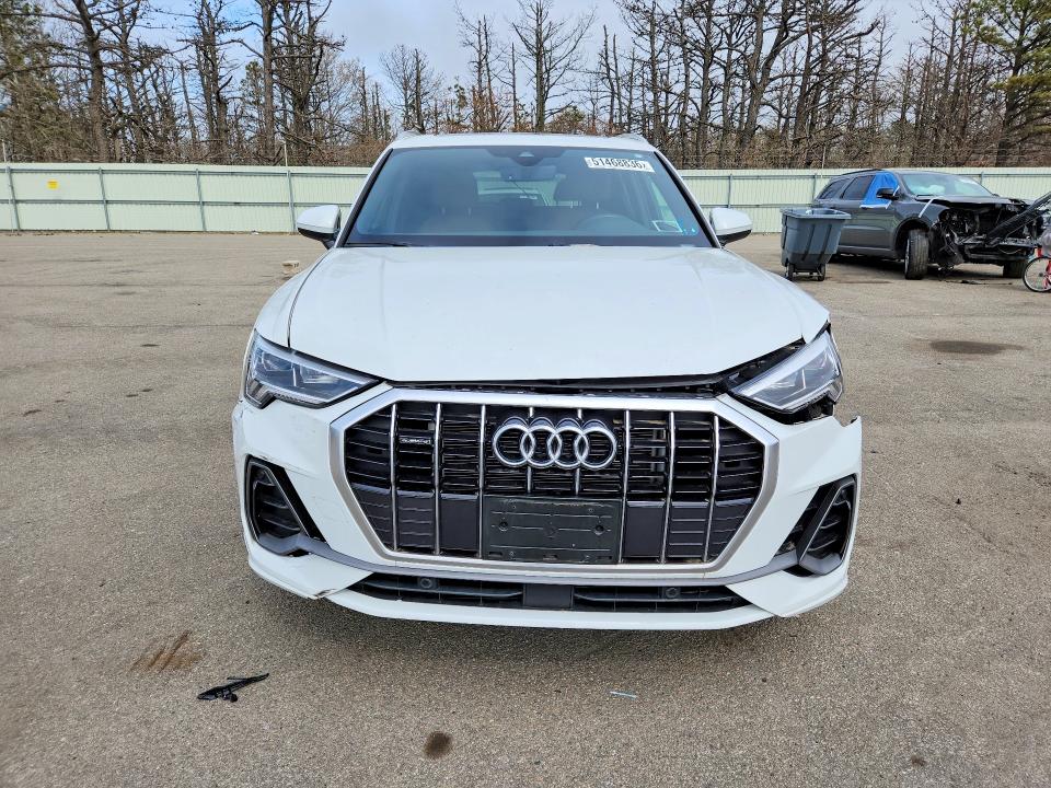 2024 Audi Q3 მანქანა იყიდება აუქციონზე, vin: WA1DECF32R1032911, აუქციონის ნომერი: 51468836