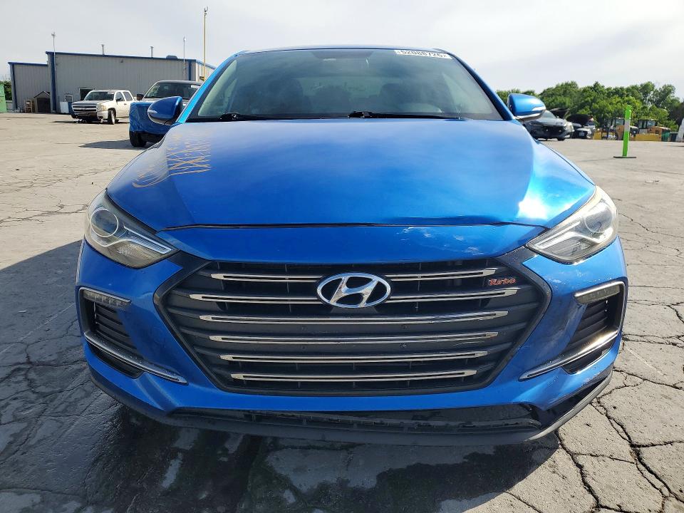 52088726 :رقم المزاد ، KMHD04LB1HU330719 vin ، 2017 Hyundai Elantra مزاد بيع