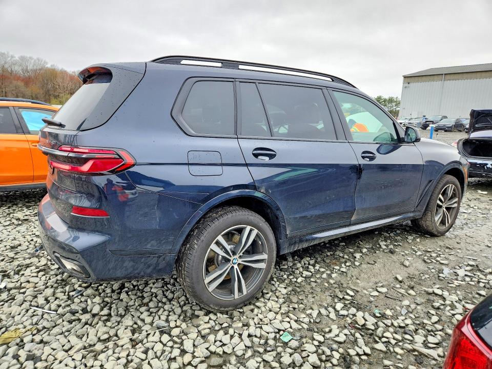 48575116 :رقم المزاد ، 5UX23EM01T9331188 vin ، 2026 Bmw X7 مزاد بيع