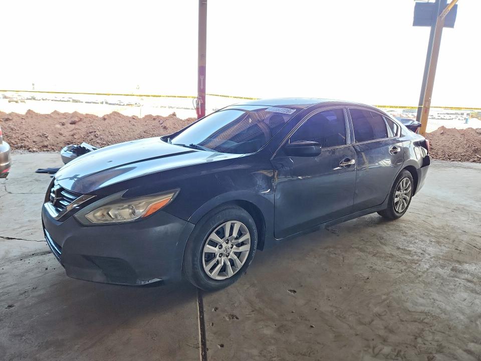 2017 Nissan Altima მანქანა იყიდება აუქციონზე, vin: 1N4AL3AP7HN366356, აუქციონის ნომერი: 51357726