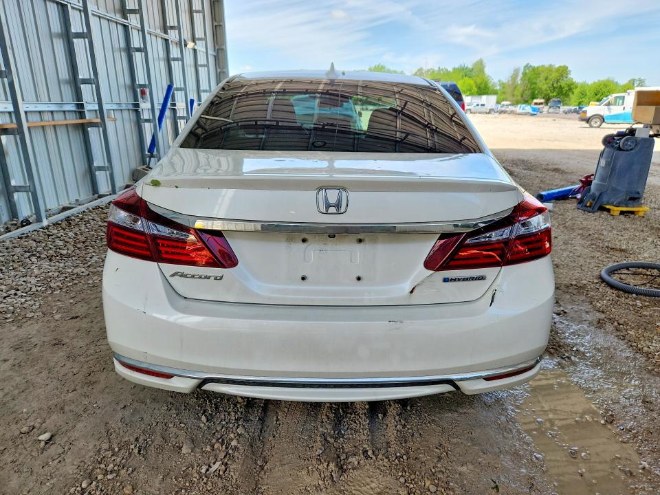 Продажа на аукционе авто 2017 Honda Accord, vin: JHMCR6F38HC014700, номер лота: 51479976