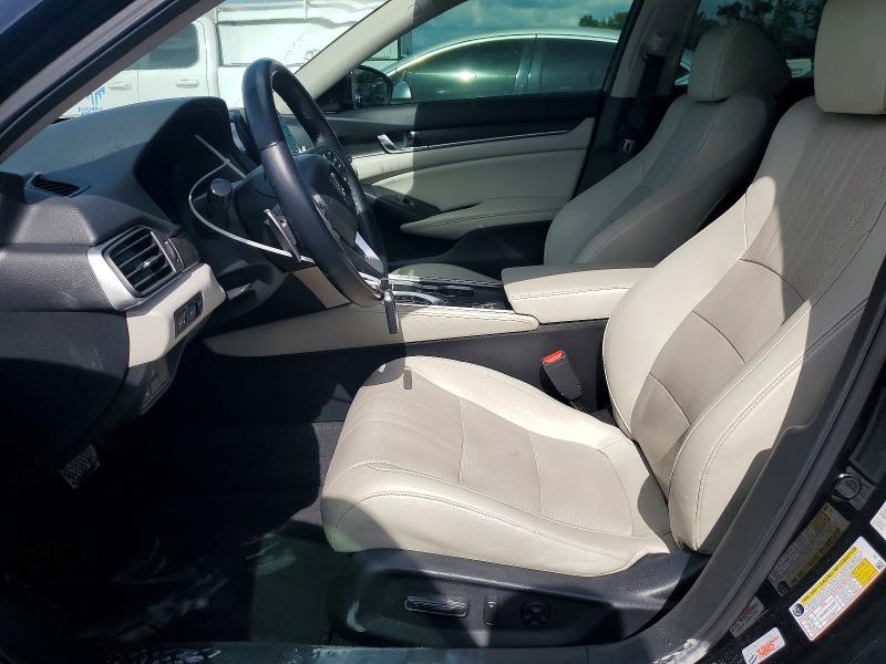 Продаж на аукціоні авто 2018 Honda Accord, vin: 1HGCV2F93JA037184, номер лоту: 51182646