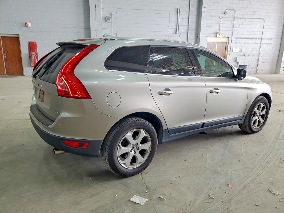 Продаж на аукціоні авто 2013 Volvo Xc60, vin: YV4952DZ5D2369294, номер лоту: 49582576