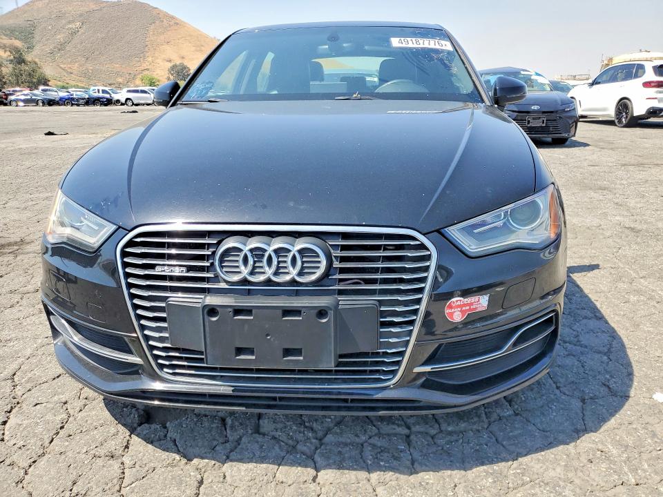 49187776 :رقم المزاد ، WAUVPBFF3GA096913 vin ، 2016 Audi A3 مزاد بيع