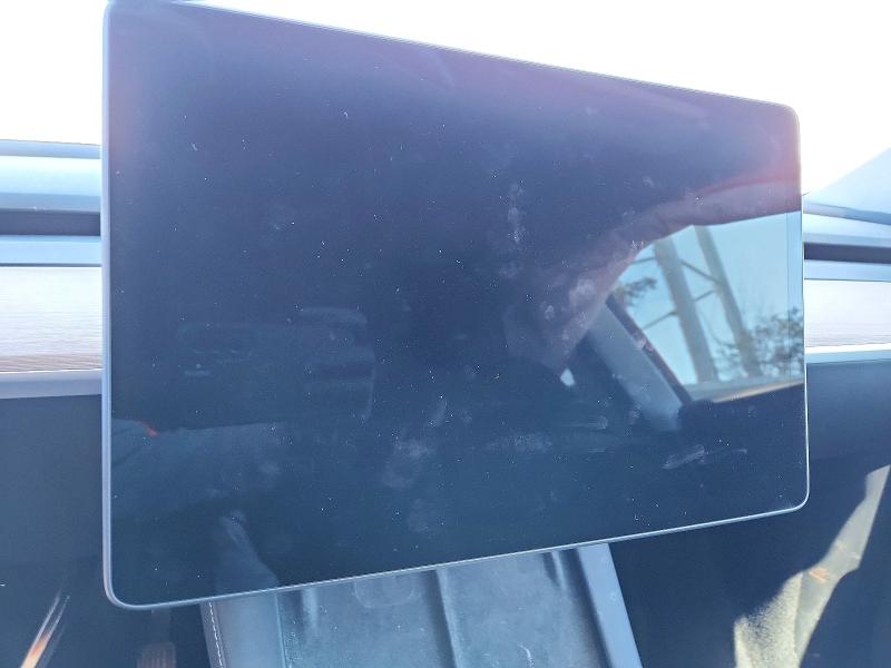 50592686 :رقم المزاد ، 7SAYGDEE6RA324241 vin ، 2024 Tesla Model Y مزاد بيع