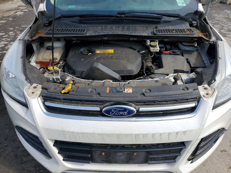 51121886 :رقم المزاد ، 1FMCU9JX6FUB86772 vin ، 2015 Ford Escape مزاد بيع