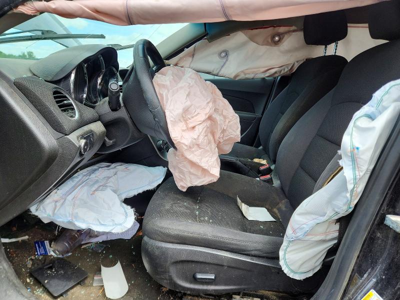 51517746 :رقم المزاد ، 1G1PC5SB5F7156612 vin ، 2015 Chevrolet Cruze مزاد بيع