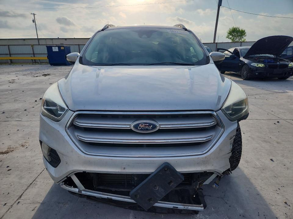 Продажа на аукционе авто 2019 Ford Escape, vin: 1FMCU0J90KUA20674, номер лота: 50271526