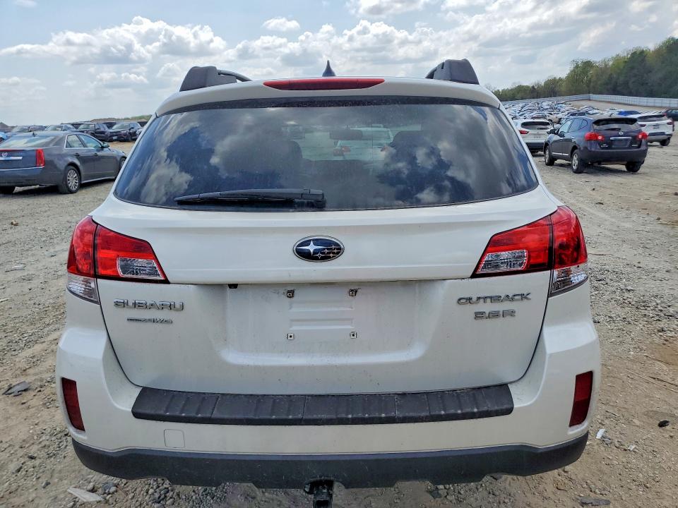 2013 Subaru Outback მანქანა იყიდება აუქციონზე, vin: 4S4BRELCXD2211004, აუქციონის ნომერი: 48265356