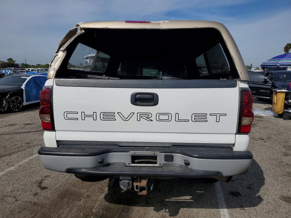 Продажа на аукционе авто 2004 Chevrolet Silverado, vin: 1GCHC24274E263497, номер лота: 49598646