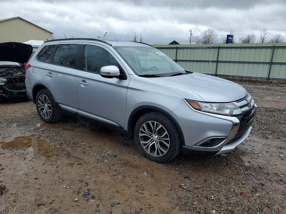 2016 Mitsubishi Outlander მანქანა იყიდება აუქციონზე, vin: JA4AZ3A36GZ014988, აუქციონის ნომერი: 48214356