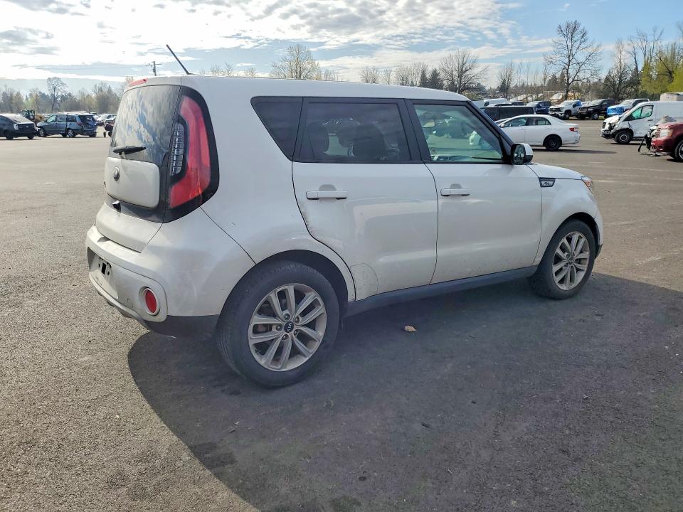 48824536 :رقم المزاد ، KNDJP3A58J7894933 vin ، 2018 Kia Soul مزاد بيع