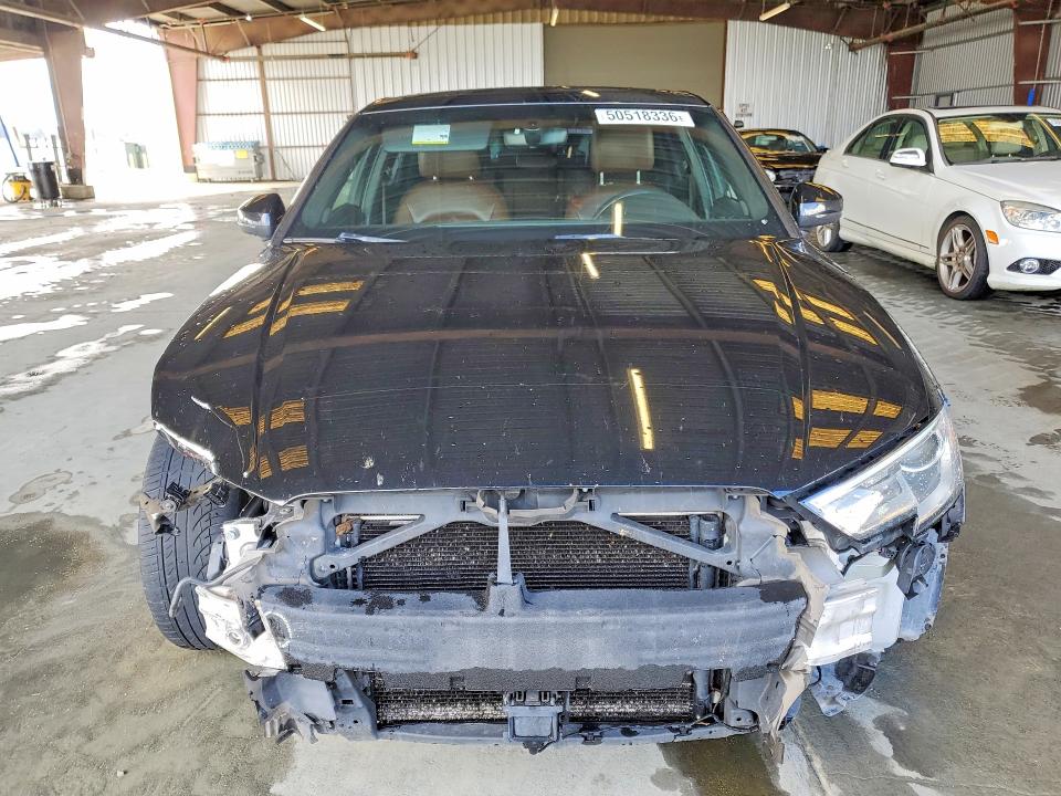 Продажа на аукционе авто 2018 Audi A3, vin: WAUB8GFF1J1014519, номер лота: 50518336