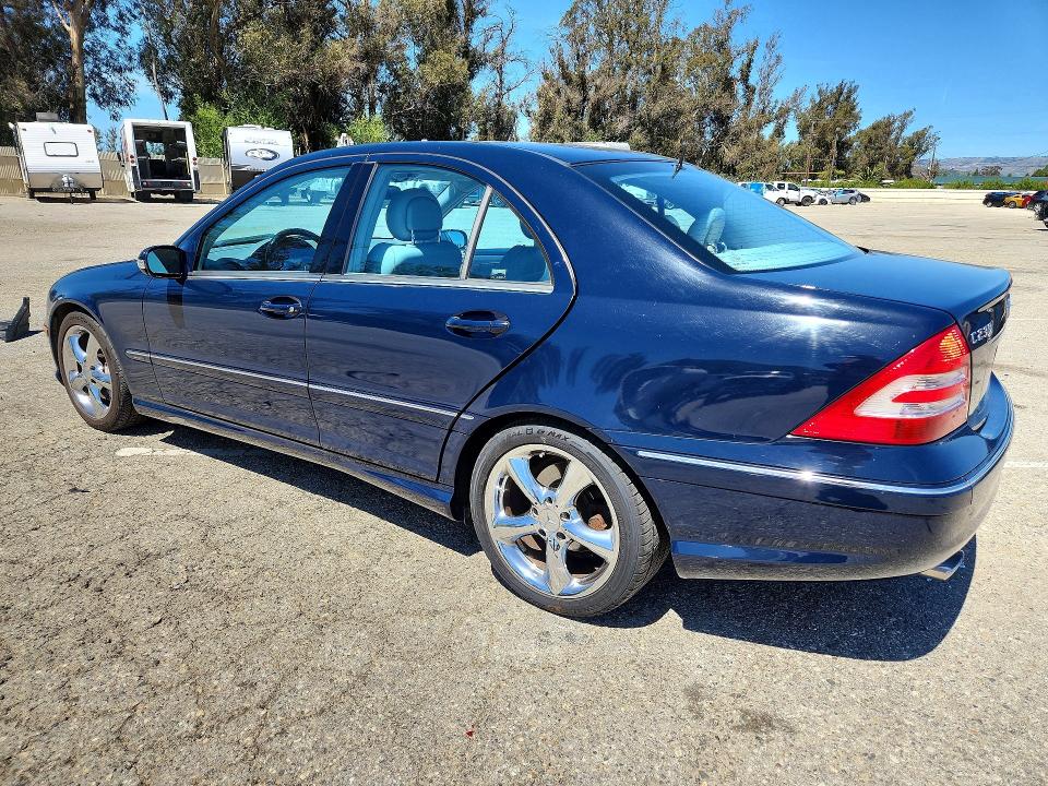 Продаж на аукціоні авто 2005 Mercedes-benz C, vin: WDBRF40J85F671151, номер лоту: 51113376