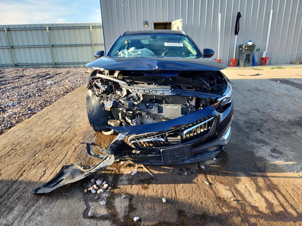 50363246 :رقم المزاد ، W04GU8SX1J1109424 vin ، 2018 Buick Regal Tourx مزاد بيع