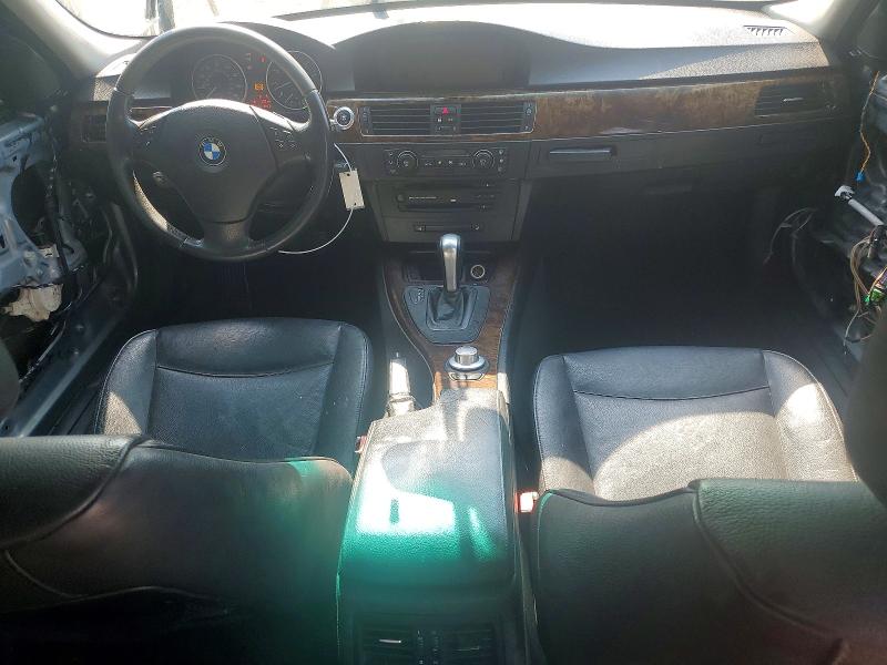 2006 Bmw 330 მანქანა იყიდება აუქციონზე, vin: WBAVB33506KR77495, აუქციონის ნომერი: 49676416