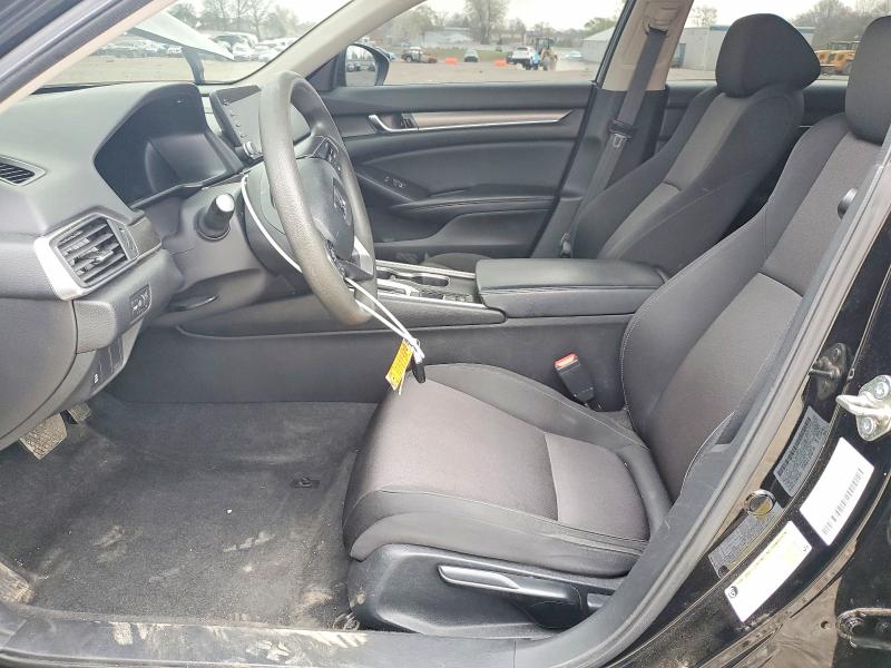 2018 Honda Accord მანქანა იყიდება აუქციონზე, vin: 1HGCV1F15JA182585, აუქციონის ნომერი: 49365326