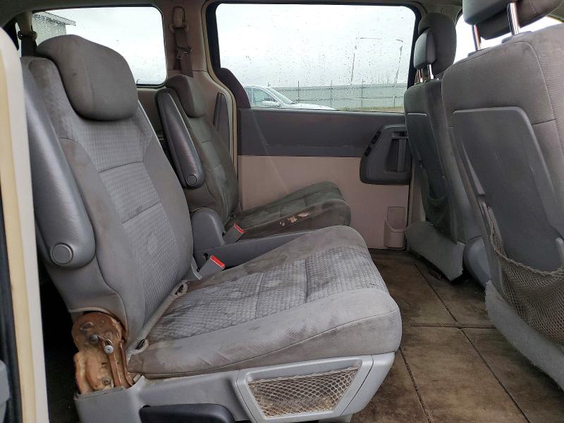 49644186 :رقم المزاد ، 2A4RR5D13AR415196 vin ، 2010 Chrysler Town & Country مزاد بيع