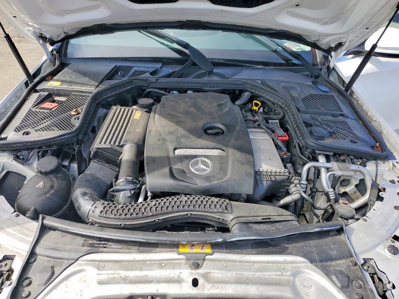50284766 :رقم المزاد ، 55SWF4KB8FU040916 vin ، 2015 Mercedes-benz C مزاد بيع