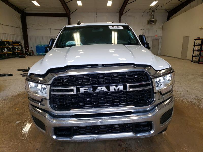 50150096 :رقم المزاد ، 3C6UR5CJ2PG543971 vin ، 2023 Ram 2500 مزاد بيع